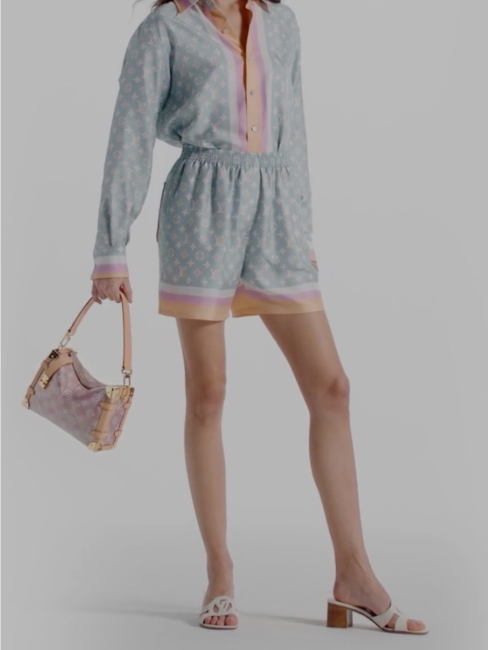 NWT! Louis Vuitton Light Blue Monogram short